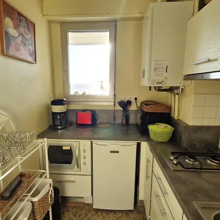 Appartement - Un Reveil Face A La Pour Ce Au Charme Rustique - Du Pigeonnier Royan