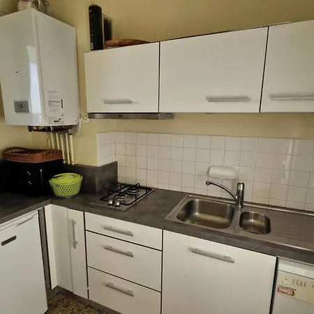 Apartment Royan - Un Reveil Face A La Pour Ce Au Charme Rustique - Du Pigeonnier