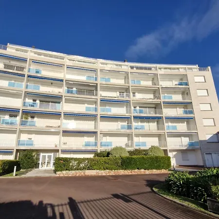 Royan - Un Reveil Face A La Pour Ce Au Charme Rustique - Du Pigeonnier Apartment Royan