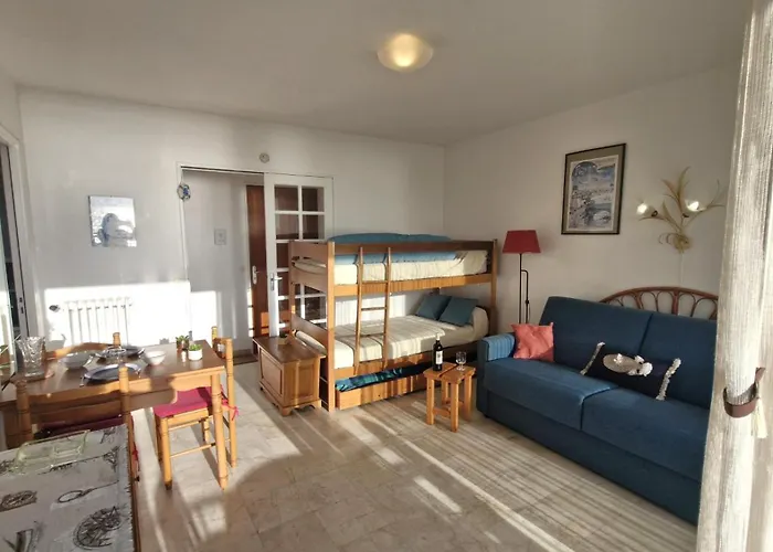 Royan - Un Reveil Face A La Pour Ce Au Charme Rustique - Du Pigeonnier Apartment *