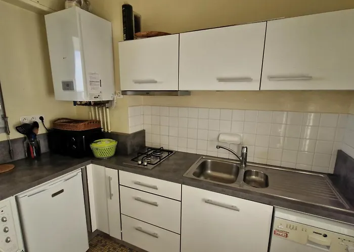 Apartment Royan - Un Reveil Face A La Pour Ce Au Charme Rustique - Du Pigeonnier