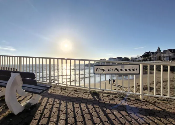 Apartment Royan - Un Reveil Face A La Pour Ce Au Charme Rustique - Du Pigeonnier Royan